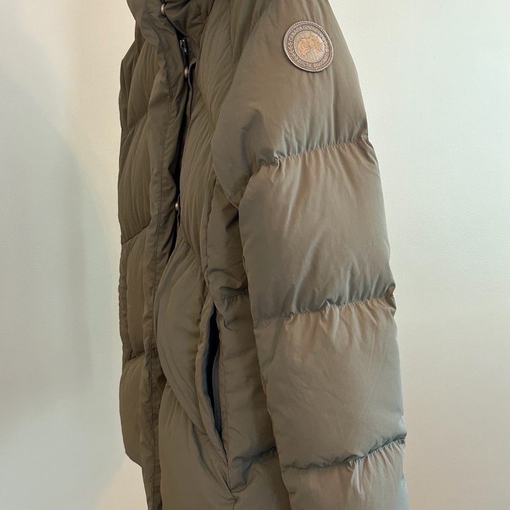 Canada Goose Women's Marlow Parka Puffer Jacket, Sagebrush, L, NWT - Picture 3 of 16